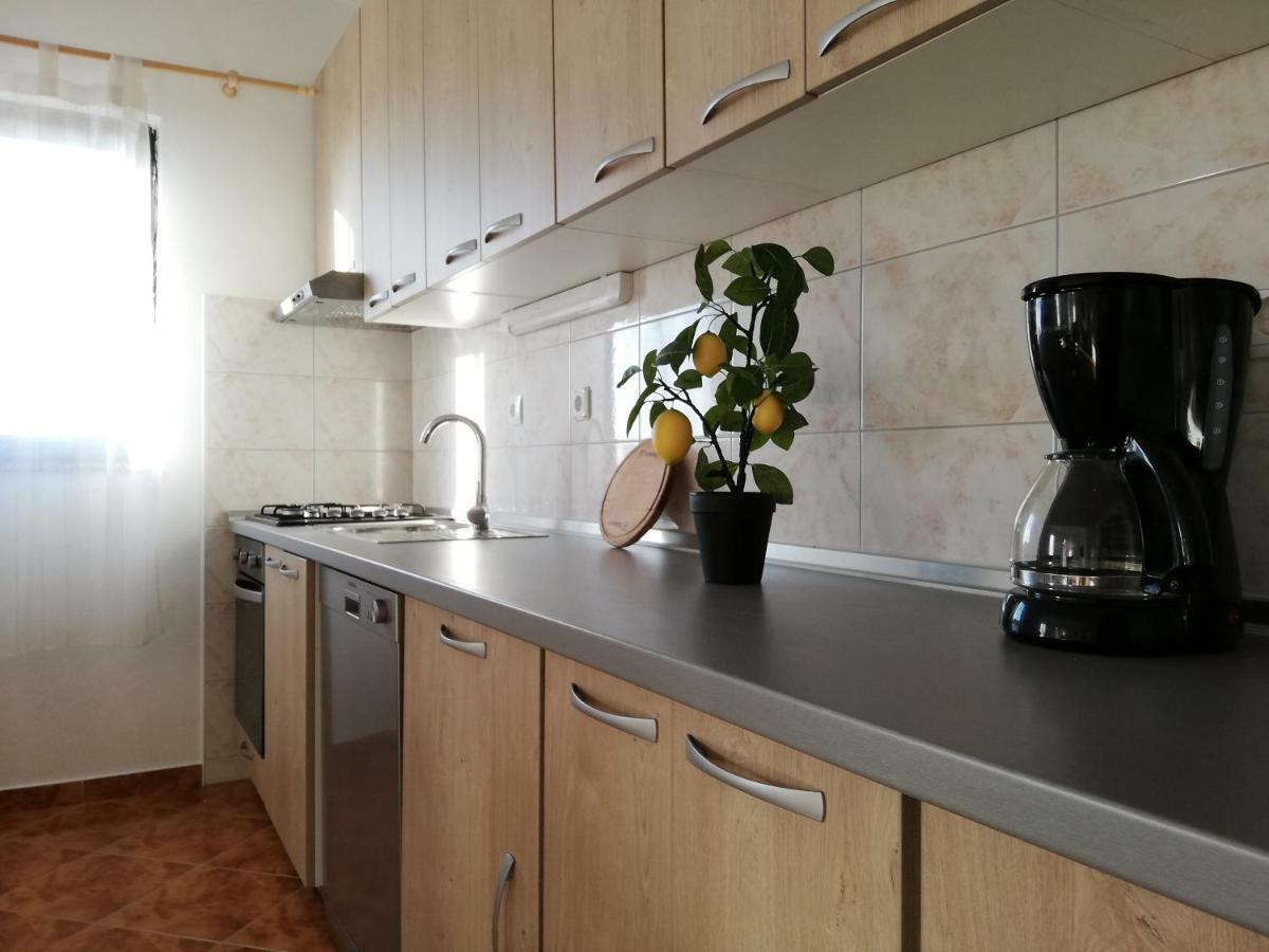 Apartment Petra Zadar Exterior photo