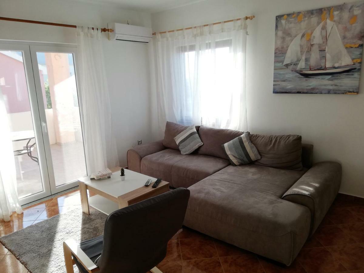 Apartment Petra Zadar Exterior photo